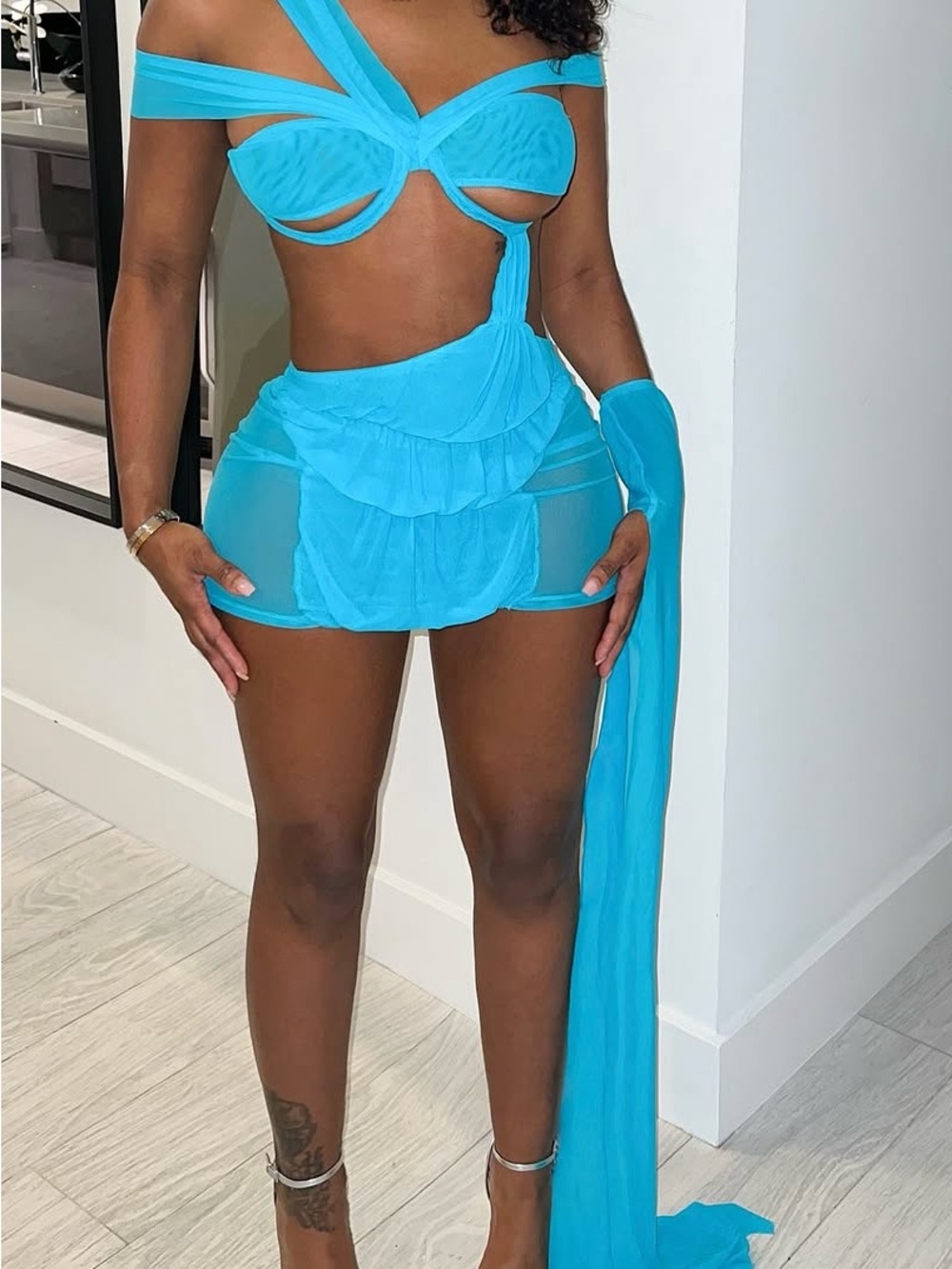 Turquoise Blue Cutout Two-Piece Mesh Set